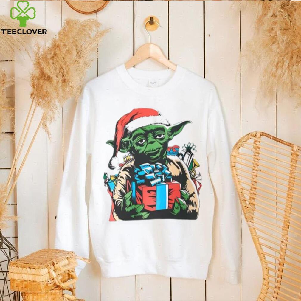 Men's Star Wars Yoda Christmas Shirt, Star Wars Characters Xmas Shirt Men's Star Wars Yoda Christmas Shirt, Star Wars Characters Xmas Shirt