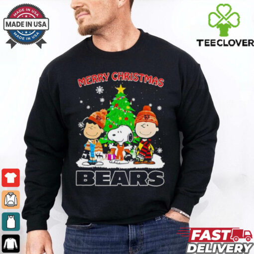 Merry Christmas Chicago Bears X Peanuts characters 2024 shirt