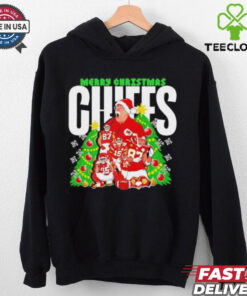 Merry Christmas Kansas City Chiefs Christmas tree coach and players shirt