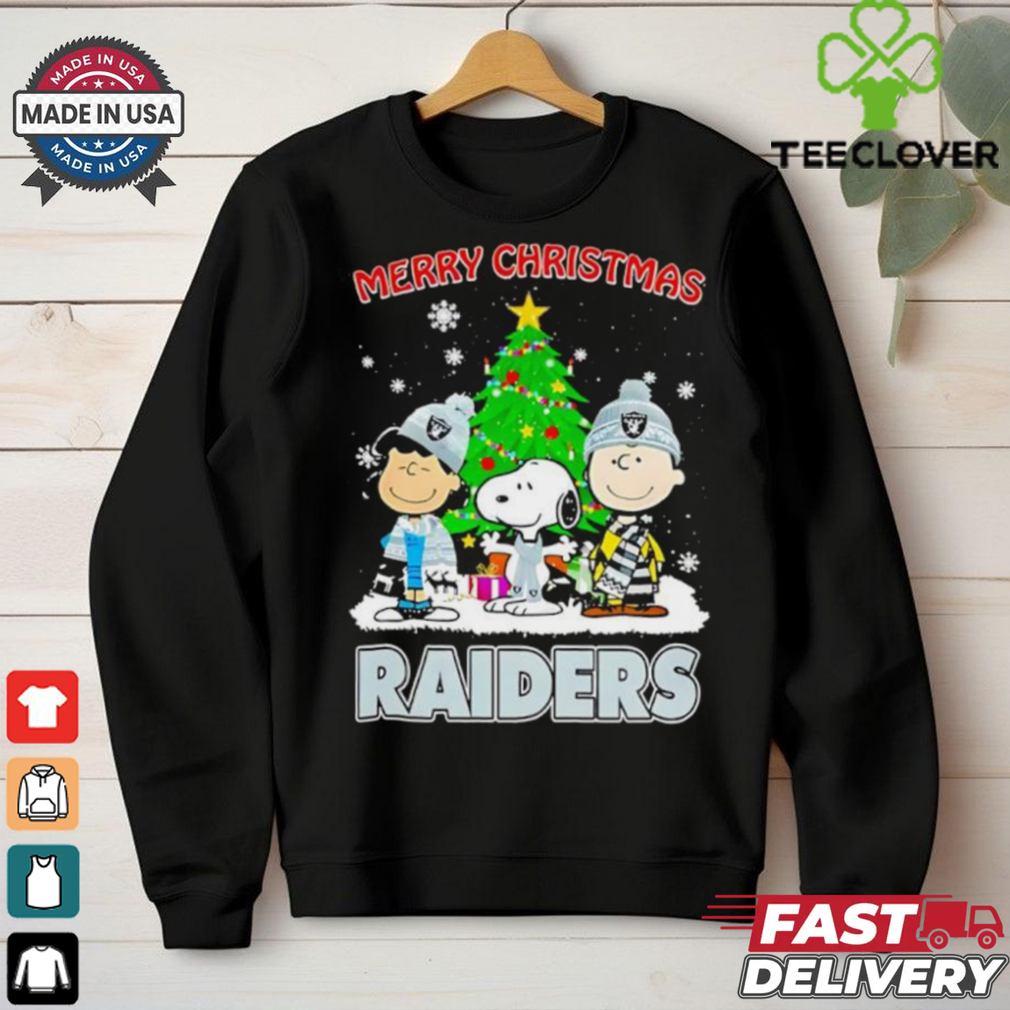 Merry Christmas Las Vegas Raiders X Peanuts characters 2024 shirt Merry Christmas Las Vegas Raiders X Peanuts characters 2024 shirt