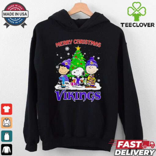 Merry Christmas Minnesota Vikings X Peanuts characters 2024 shirt