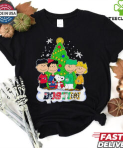 Merry Christmas Peanuts Characters X Boston Sports Teams Shirt
