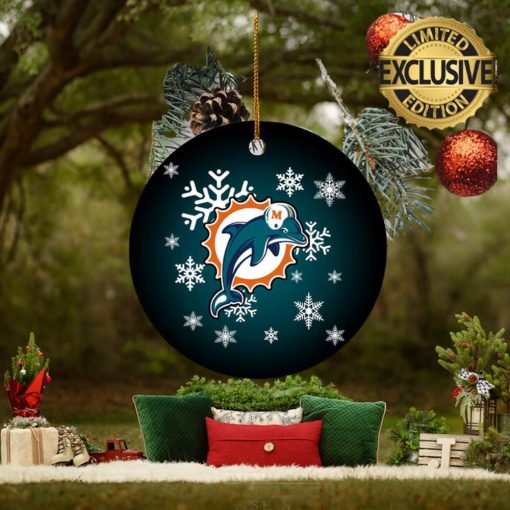 Miami Dolphins NF Personalized Merry Christmas Decorations Ornament