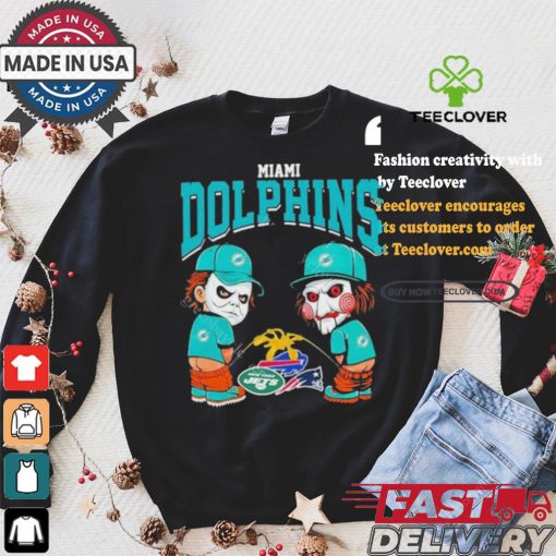 Miami Dolphins NFL Halloween Peeing Funny Shirt