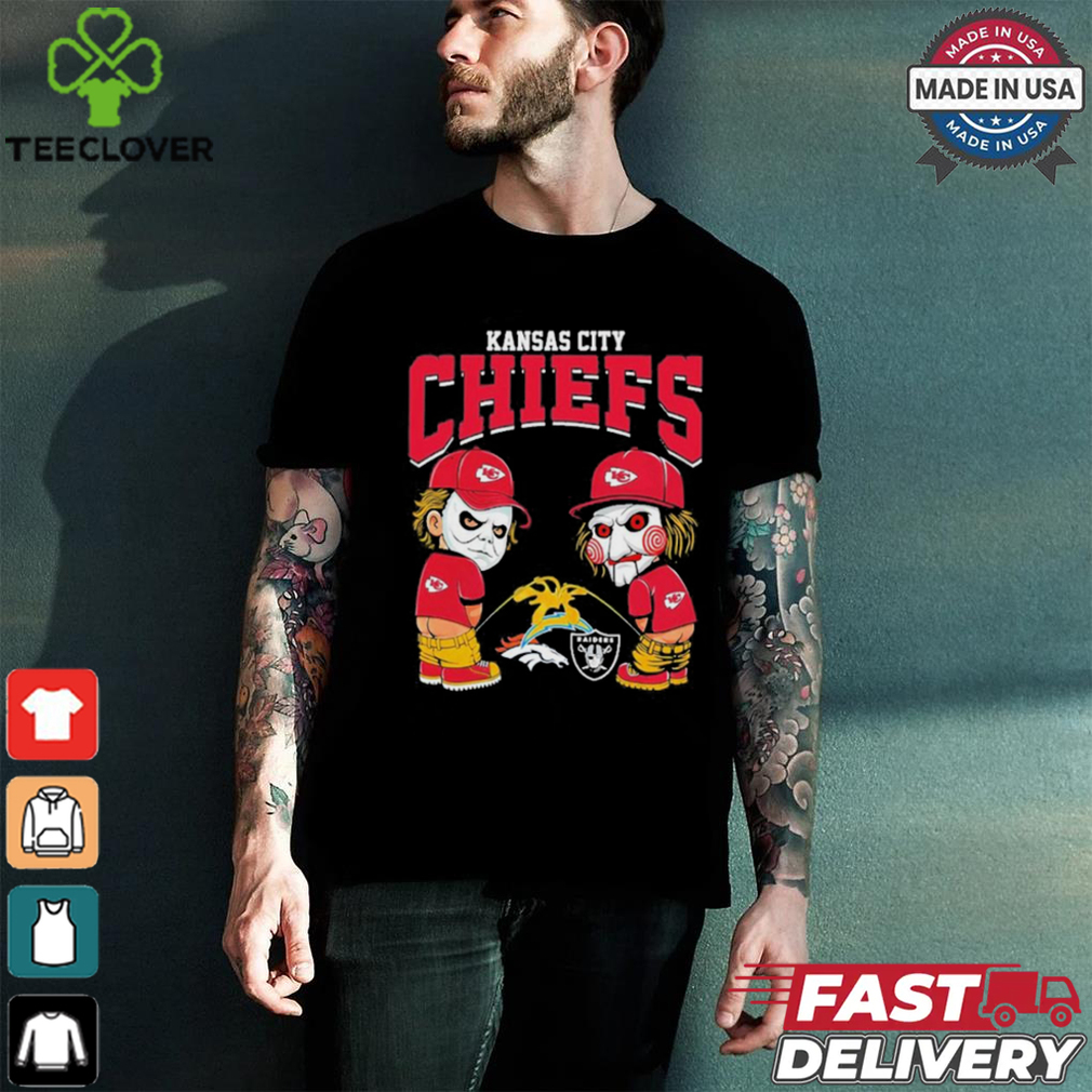 Michael Myers And Billy The Puppet X Kansas City Chiefs Pee On NFL Teams Halloween Shirt Michael Myers And Billy The Puppet X Kansas City Chiefs Pee On NFL Teams Halloween Shirt
