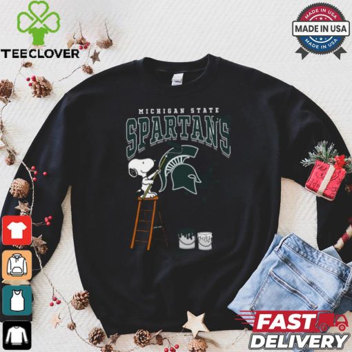 Michigan State Spartans Snoopy Painting Shirt