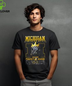 Michigan Undefeated Logan Wolverine Perfect Season signatures hoodie, sweater, longsleeve, shirt v-neck, t-shirt