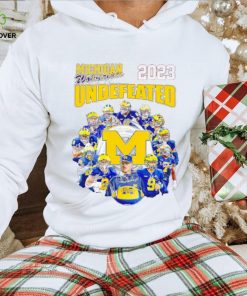 Michigan Wolverines 2023 Undefeated signatures shirt