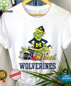 Michigan Wolverines Grinch and Max dog funny Christmas hoodie, sweater, longsleeve, shirt v-neck, t-shirt