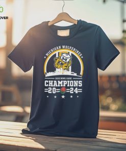 Michigan Wolverines Skyline 2024 Rose Bowl Game Champions T Shirt