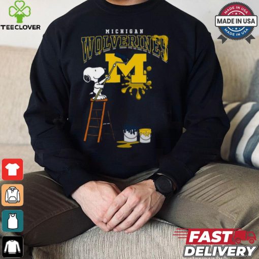 Michigan Wolverines Snoopy Painting Shirt