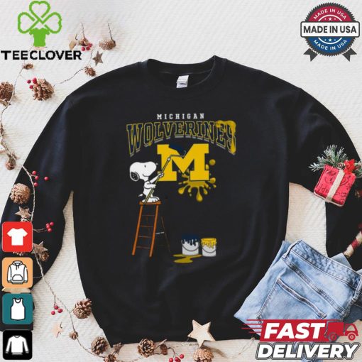 Michigan Wolverines Snoopy Painting Shirt