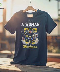 Michigan wolverine never underestimate a woman who understands football and loves michigan wolverines 2023 signatures hoodie, sweater, longsleeve, shirt v-neck, t-shirt