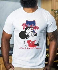 Mickey Mouse face mask it's a heart things Philadelphia Phillies hoodie, sweater, longsleeve, shirt v-neck, t-shirt