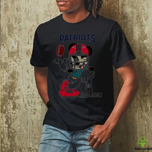 Mickey Mouse player New England Patriots football NFL Super Bowl logo hoodie, sweater, longsleeve, shirt v-neck, t-shirt