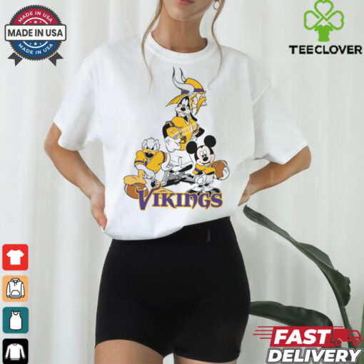 Mickey, Pluto, Donald Minnesota Vikings Unisex T Shirt