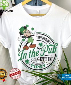 Mickey everybody in the pub gettin tipsy Saint Patrick’s Day shirt