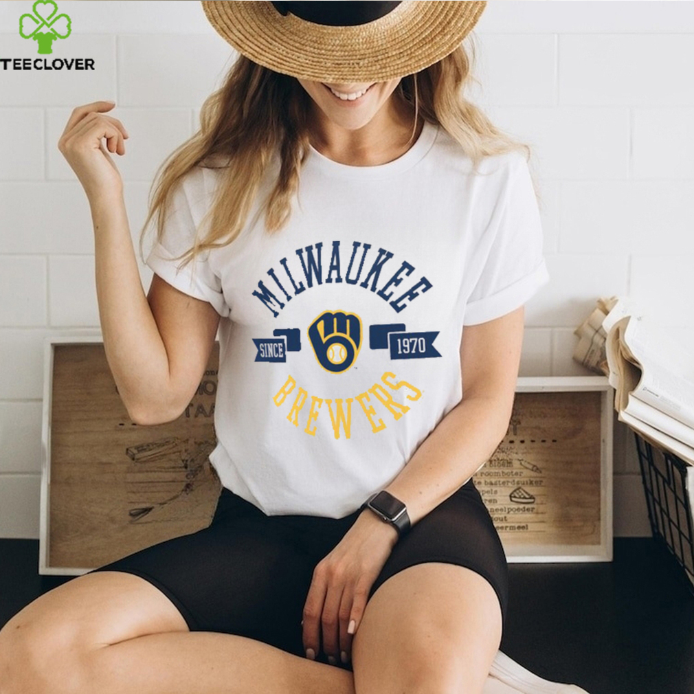 Women's G-III 4Her by Carl Banks White Milwaukee Brewers Team Graphic Fitted T-Shirt
