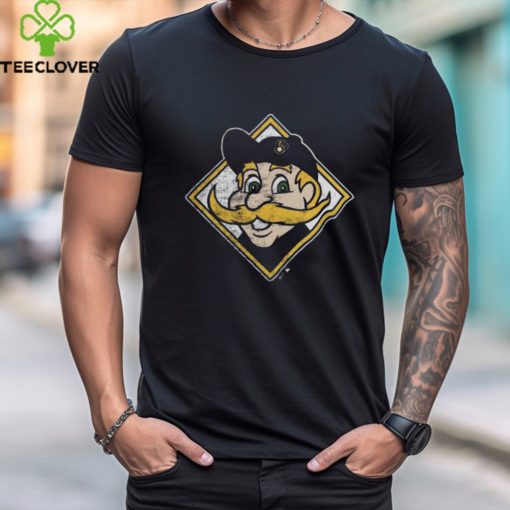 Milwaukee Brewers Mascot Premier ’47 Franklin Tees shirt