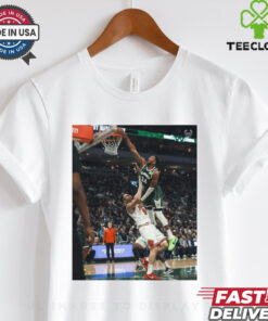 Milwaukee Bucks Giannis Antetokounmpo Frame It Poster t shirt