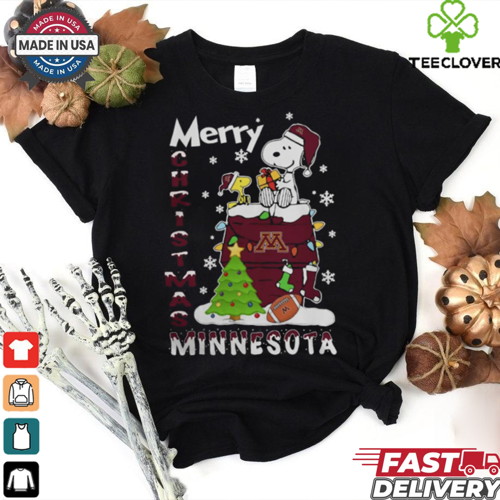 Minnesota Golden Gophers Snoopy And Woodstock Merry Christmas Shirt Minnesota Golden Gophers Snoopy And Woodstock Merry Christmas Shirt