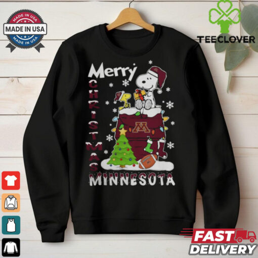Minnesota Golden Gophers Snoopy And Woodstock Merry Christmas Shirt