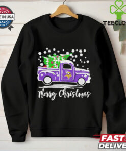 Minnesota Vikings Car Carrying Christmas Tree Merry Christmas shirt