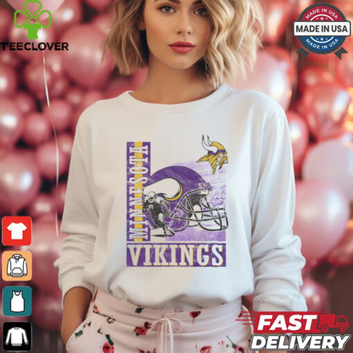 Minnesota Vikings Helmet Dash T Shirt