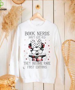 Minnie mouse book nerds don’t get old shirt