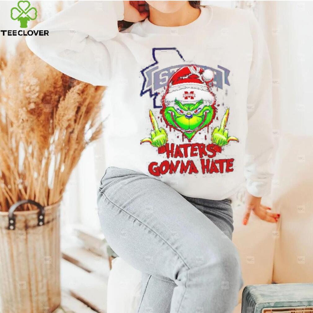 Mississippi State Bulldogs Grinch middle finger haters gonna hate shirt Mississippi State Bulldogs Grinch middle finger haters gonna hate shirt