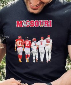 Missouri Sports Teams Kelce Mahomes Molina Pujols And Wainwright Signatures Shirt 1 Missouri Sports Teams Kelce Mahomes Molina Pujols And Wainwright Signatures Shirt