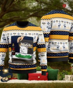 Modelo Negra Cat Meme Christmas Ugly Sweater
