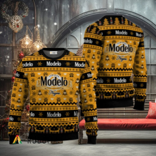 Modelo Negra Festive All Over Ugly Sweater