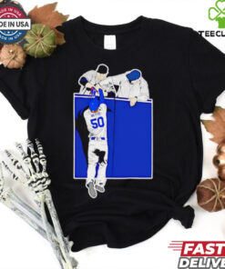 Mookie Betts vs New York Yankees fans interference shirt
