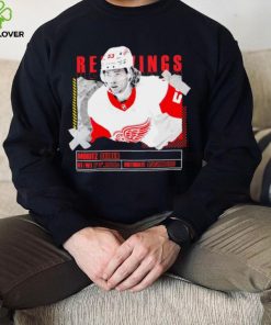 Moritz Seider number 53 Detroit Red Wings ice hockey player pose paper gift hoodie, sweater, longsleeve, shirt v-neck, t-shirt