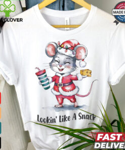 Mouse Santa lookin’ like a snack Merry Christmas shirt