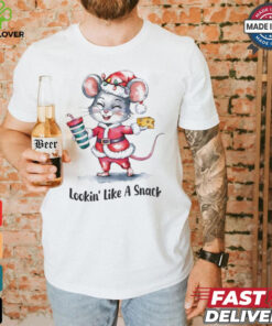 Mouse Santa lookin’ like a snack Merry Christmas shirt