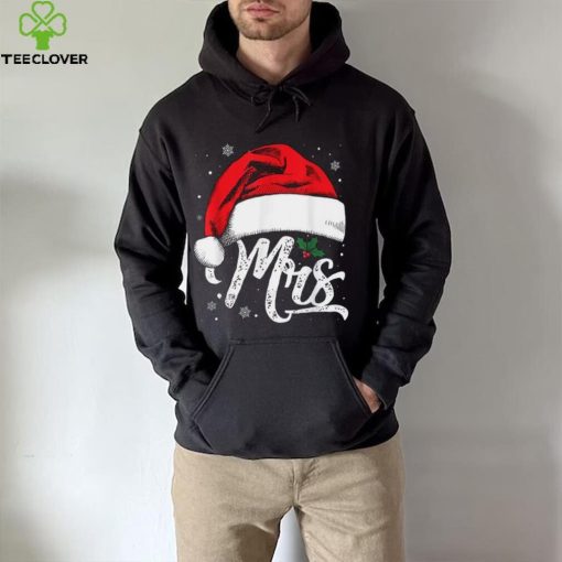 Mrs And Mr Santa Hat Christmas Couples Matching Funny Xmas Shirt