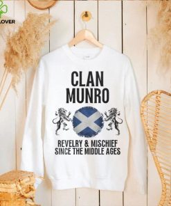 Munro Clan Scottish Family Name Scotland Heraldry Men's T hoodie, sweater, longsleeve, shirt v-neck, t-shirt