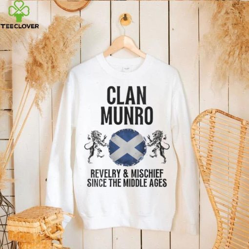 Munro Clan Scottish Family Name Scotland Heraldry Men’s T hoodie, sweater, longsleeve, shirt v-neck, t-shirt