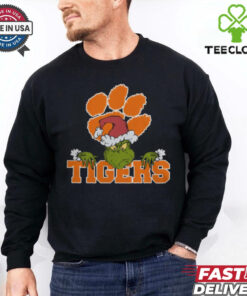 NCAA Clemson Tigers Logo Football Grinch Christmas T Shirt