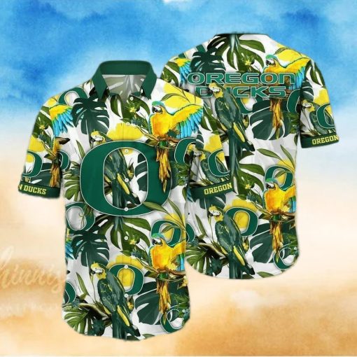 NCAA Oregon Ducks Hawaiian Shirt Palm Leaves Pattern Summer Beach Gift