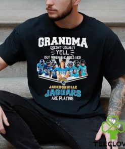 NFL Grandma Doesn’t Usually Yell But When She Does Her Jacksonville Jaguars Are Playing Football Team signature shirt