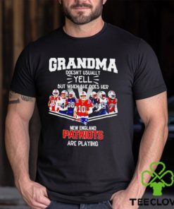 NFL Grandma Doesn’t Usually Yell But When She Does Her New England Patriots Are Playing Football Team signature shirt
