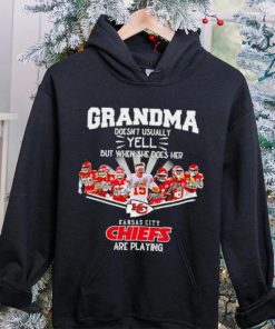 NFL Kansas City Chiefs Grandma Doesn’t Usually Yell But When She Does Her signature hoodie, sweater, longsleeve, shirt v-neck, t-shirt