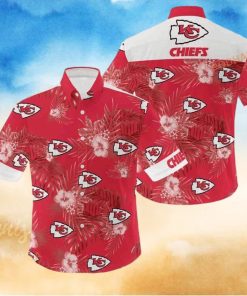 NFL Kansas City Chiefs Hawaiian Shirt Hibiscus Flower Pattern Beach Gift