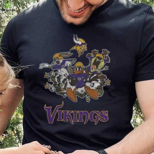 NFL Minnesota Vikings Looney Tunes Bug Bunnys Daffy Tasmania Fullprinted T Shirt