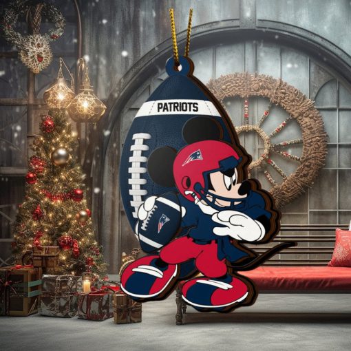 NFL New England Patriots Mickey Mouse Christmas Ornament