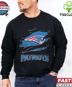 NFL New Englands Patriots inside me scratches shirt