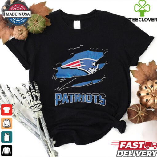 NFL New Englands Patriots inside me scratches shirt